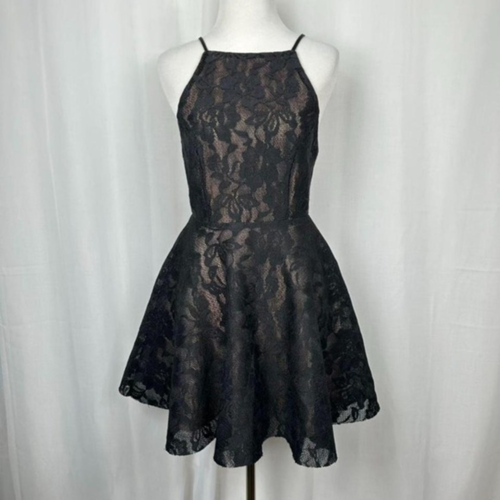 Windsor Black Lace Fit Flare Skater Dress Small HIgh‎ Neck Mini Sleeveless Party